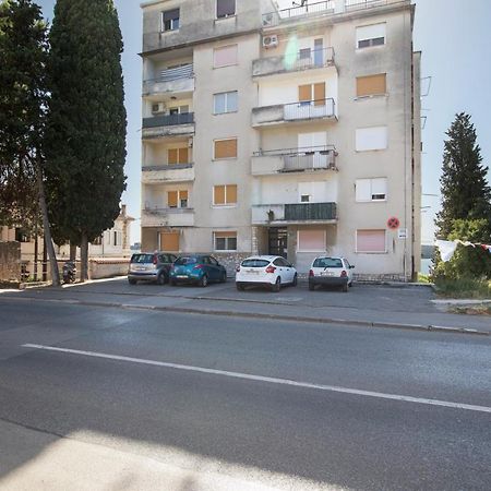 Top Floor Sunset Apartment Пула Екстер'єр фото