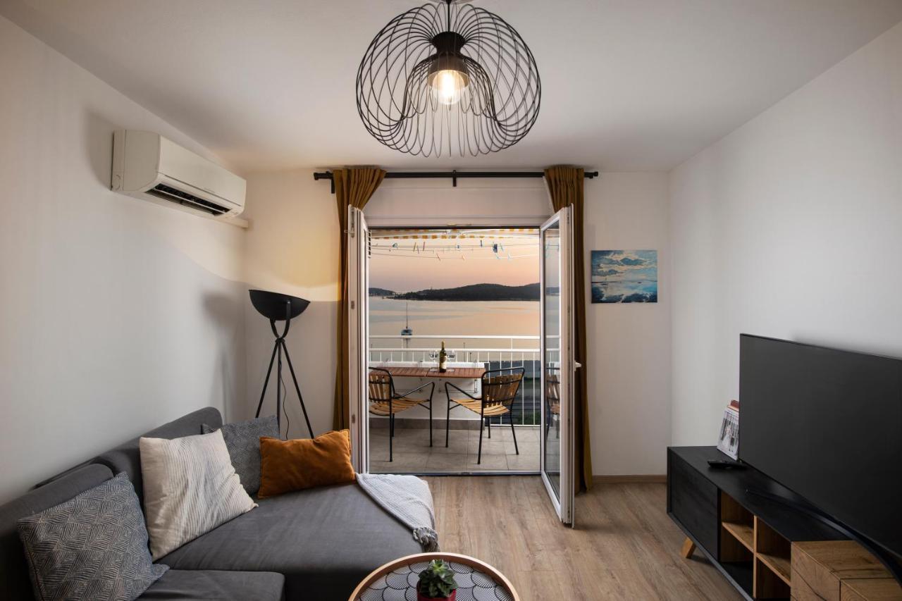 Top Floor Sunset Apartment Пула Екстер'єр фото