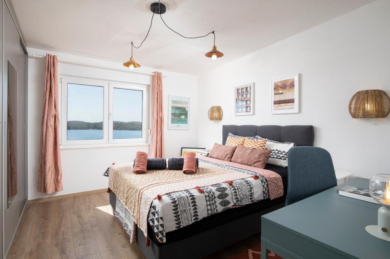 Top Floor Sunset Apartment Пула Екстер'єр фото